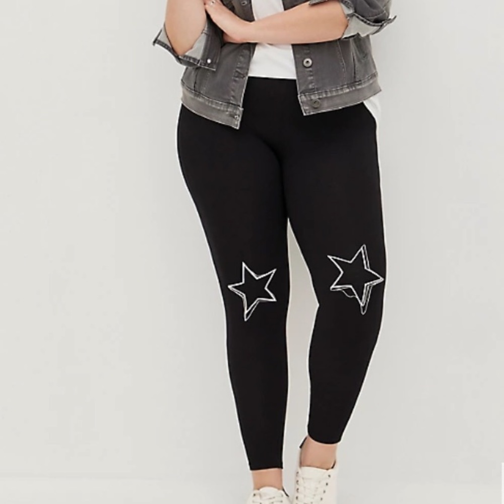 Torrid leggings with star knee size 2X